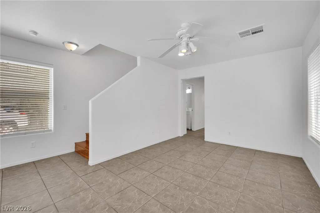 6889 Graceful Cloud, Henderson, NV 89011