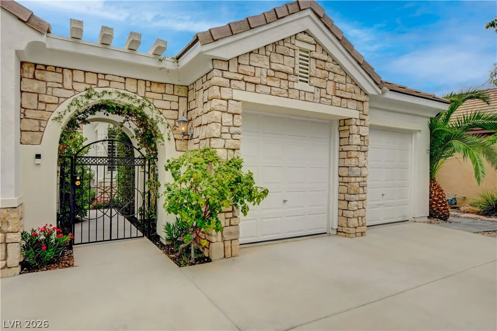 945 Granger Farm, Las Vegas, NV 89145