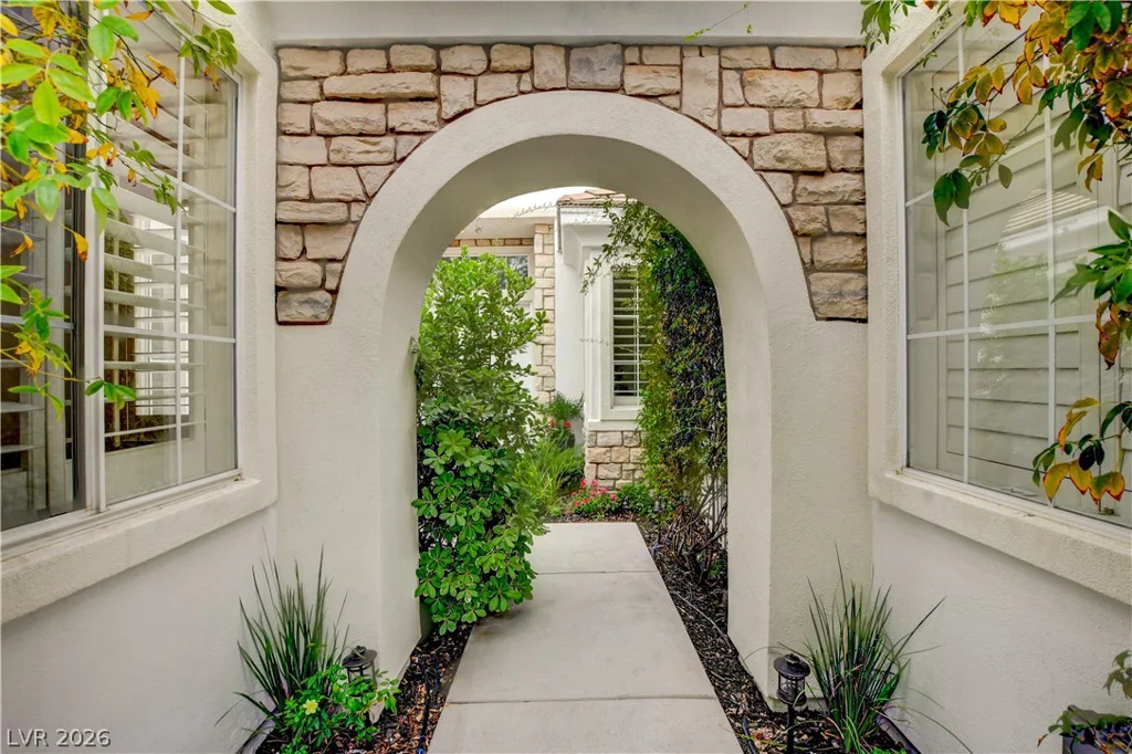 945 Granger Farm, Las Vegas, NV 89145