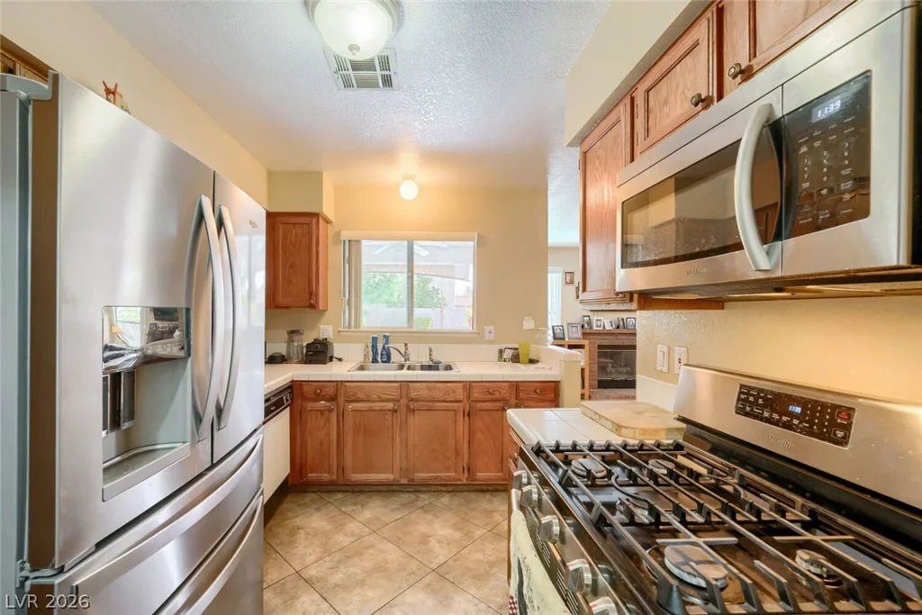 4816 Goldeneye, North Las Vegas, NV 89031