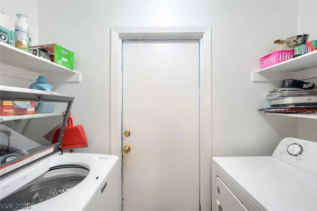 4816 Goldeneye, North Las Vegas, NV 89031