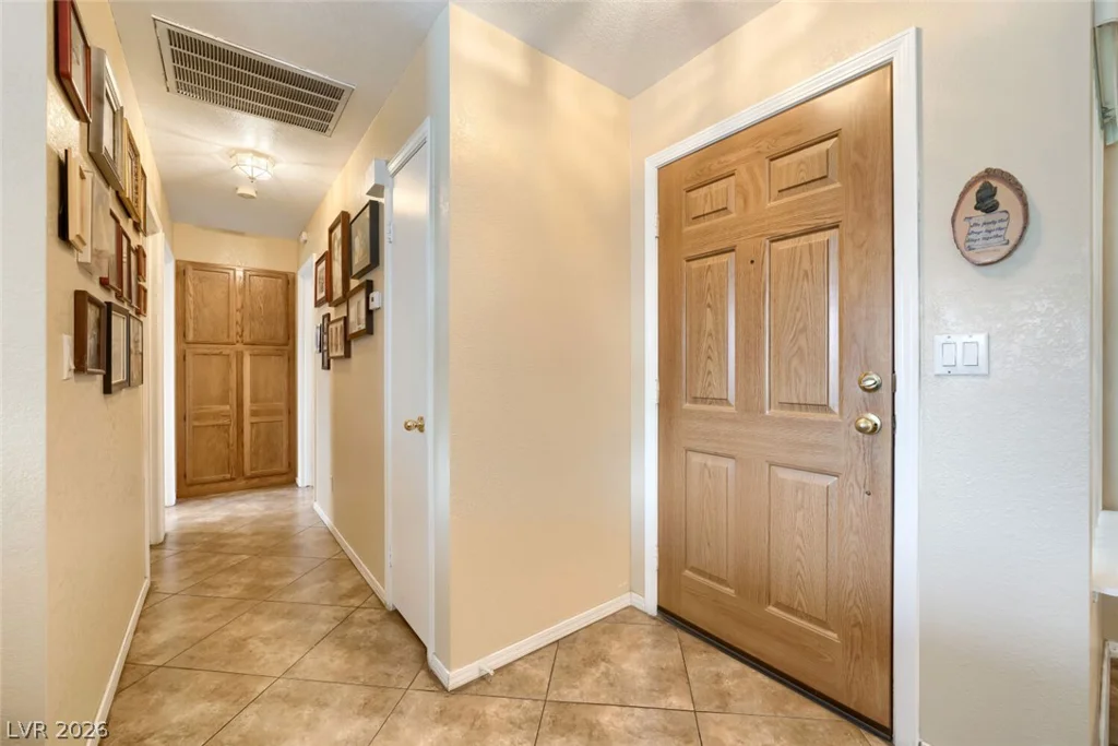 4816 Goldeneye, North Las Vegas, NV 89031