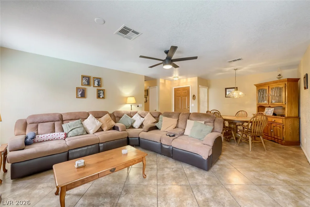 4816 Goldeneye, North Las Vegas, NV 89031