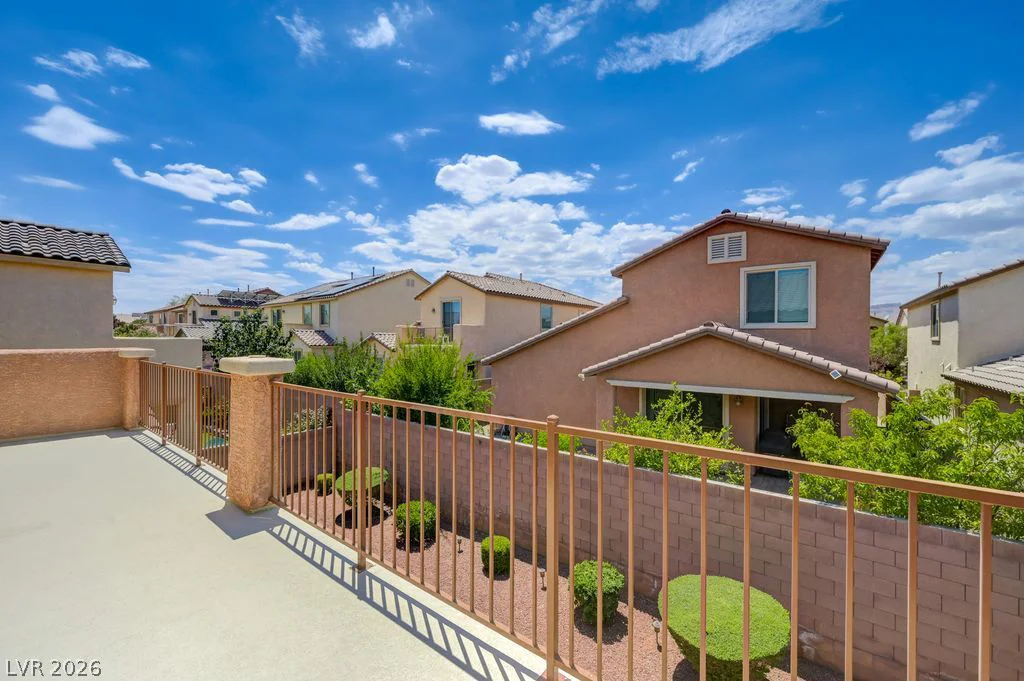 6221 Canterbury Field, Las Vegas, NV 89113