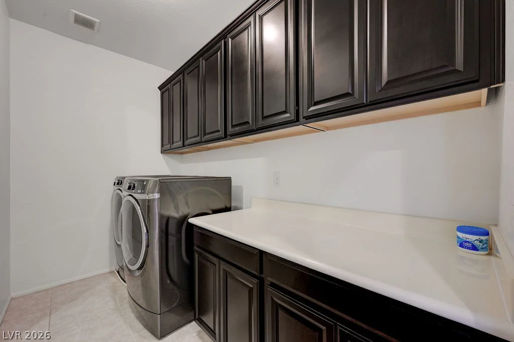 6221 Canterbury Field, Las Vegas, NV 89113