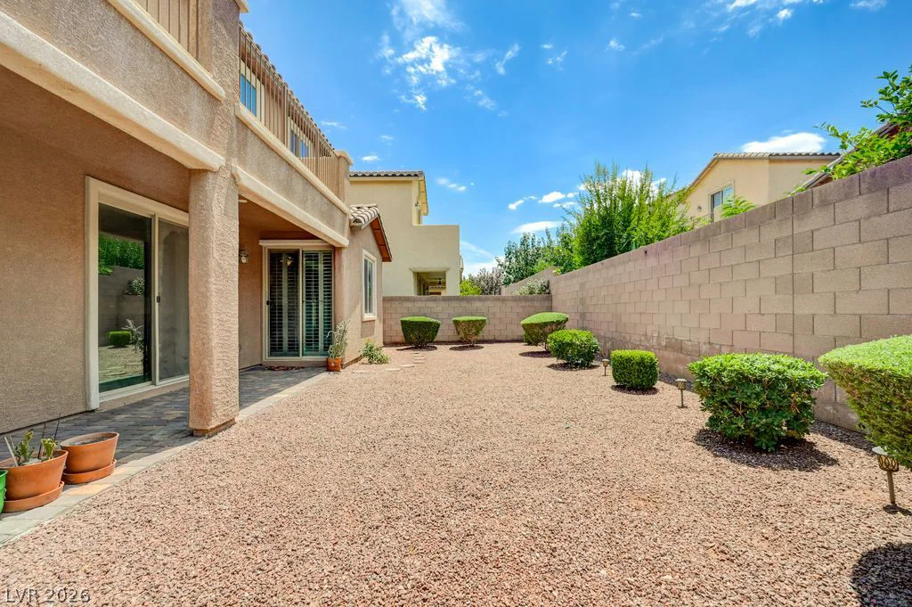 6221 Canterbury Field, Las Vegas, NV 89113