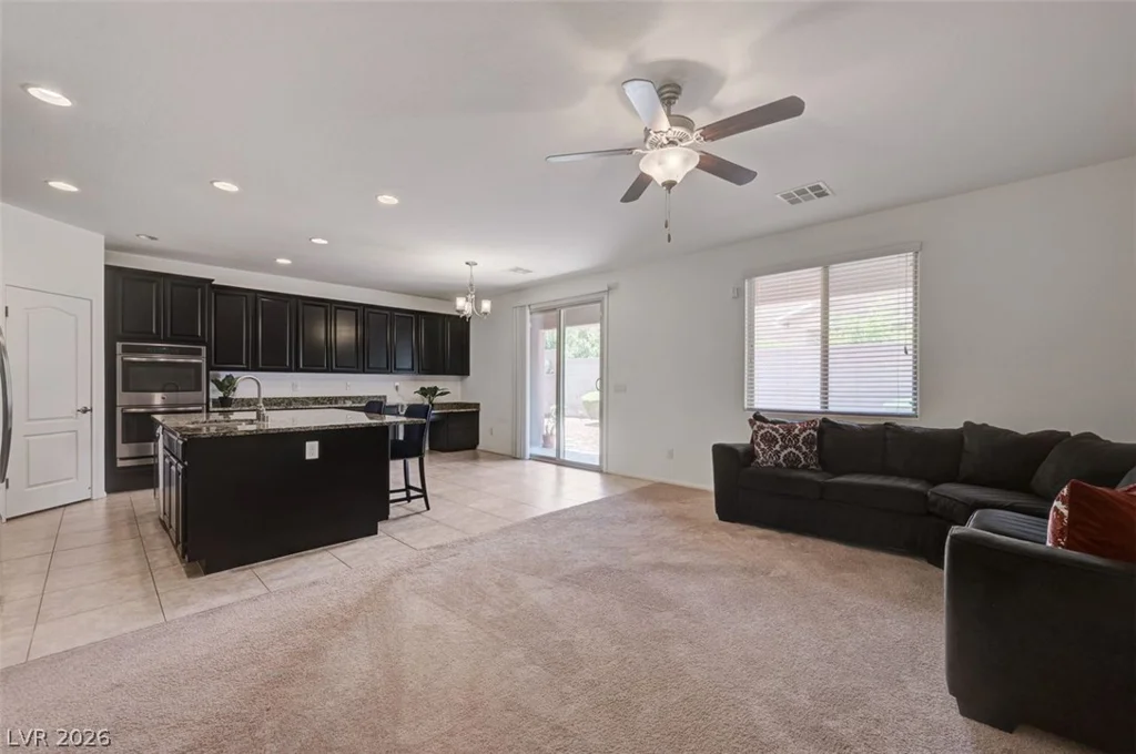 6221 Canterbury Field, Las Vegas, NV 89113