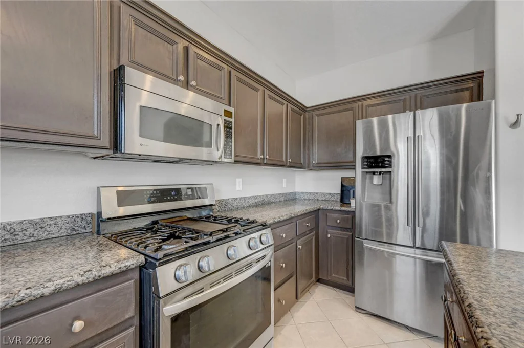 933 Shining Rose, Henderson, NV 89052