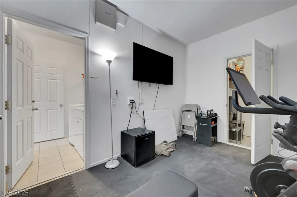 933 Shining Rose, Henderson, NV 89052