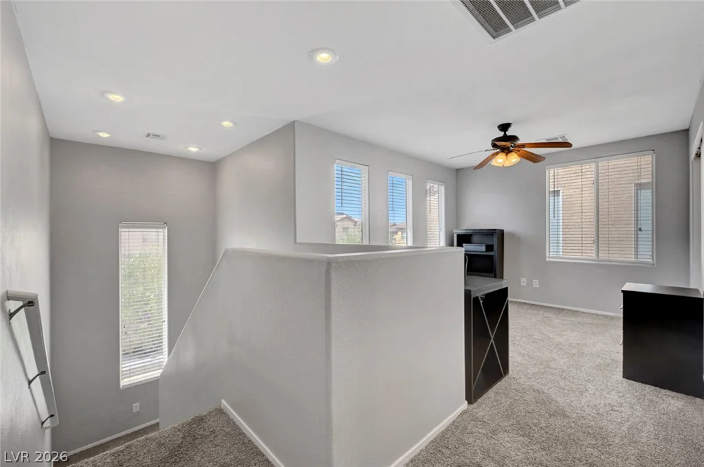 933 Shining Rose, Henderson, NV 89052