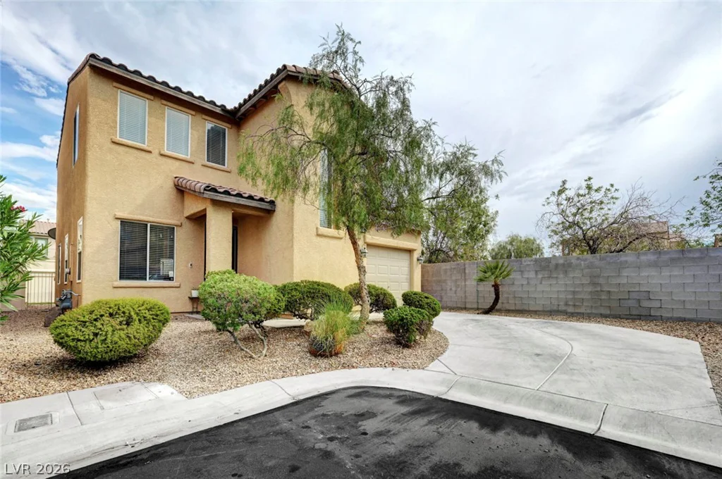 933 Shining Rose, Henderson, NV 89052
