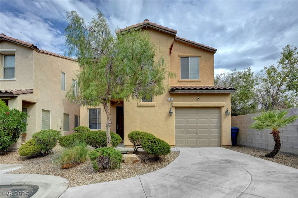 933 Shining Rose, Henderson, NV 89052