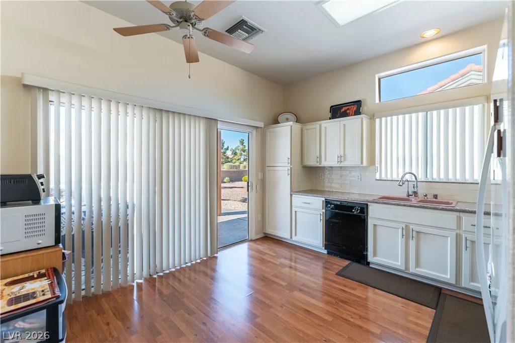 10608 Mission Lakes, Las Vegas, NV 89134