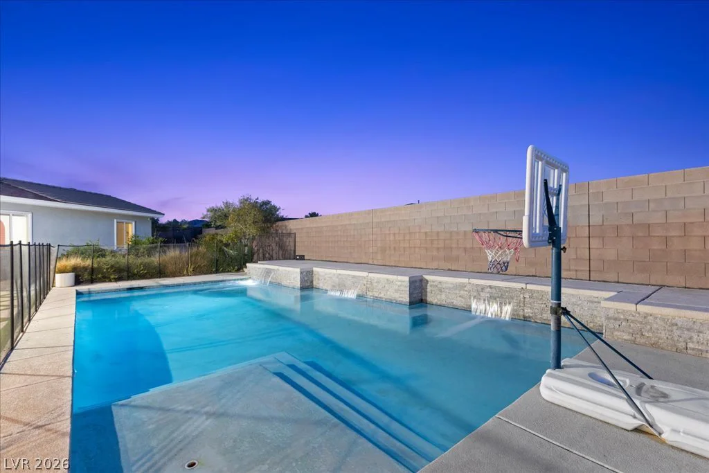 421 Emily Crossing, Henderson, NV 89015