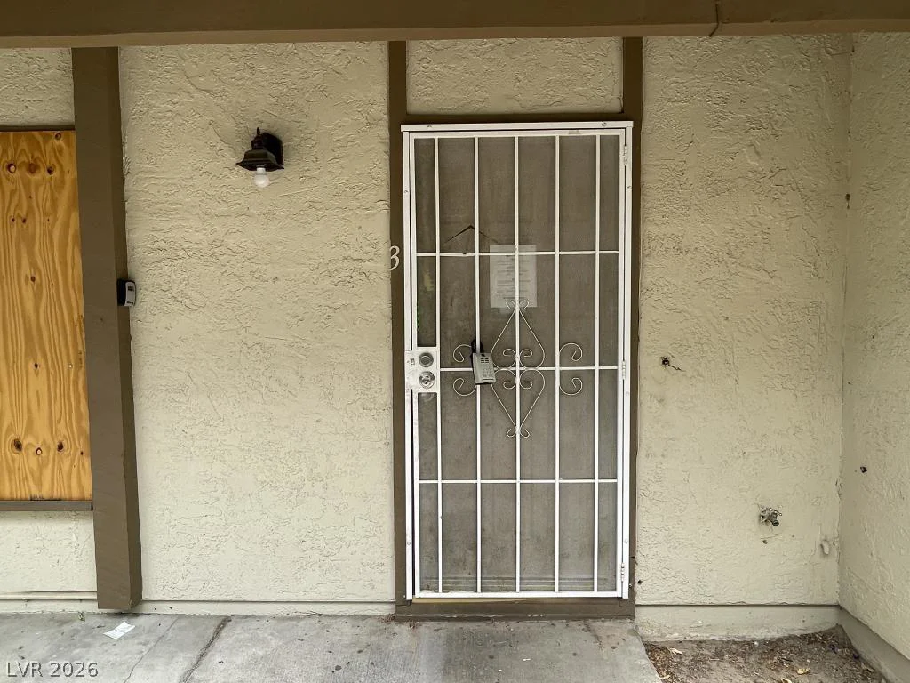 1351 Dorothy, Las Vegas, NV 89119