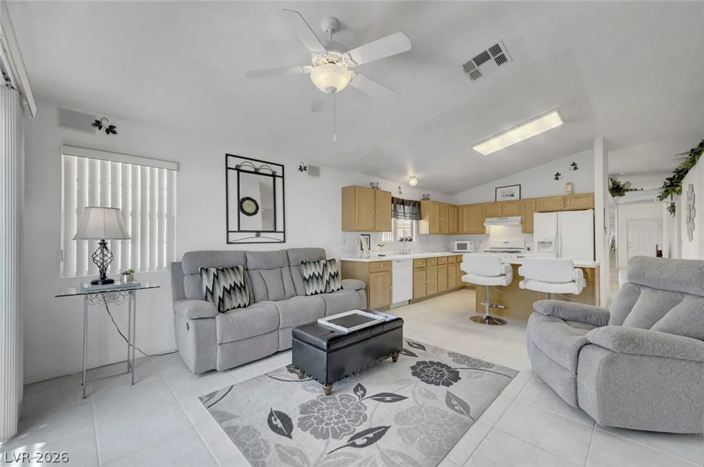 5456 Beach Pine, Las Vegas, NV 89130