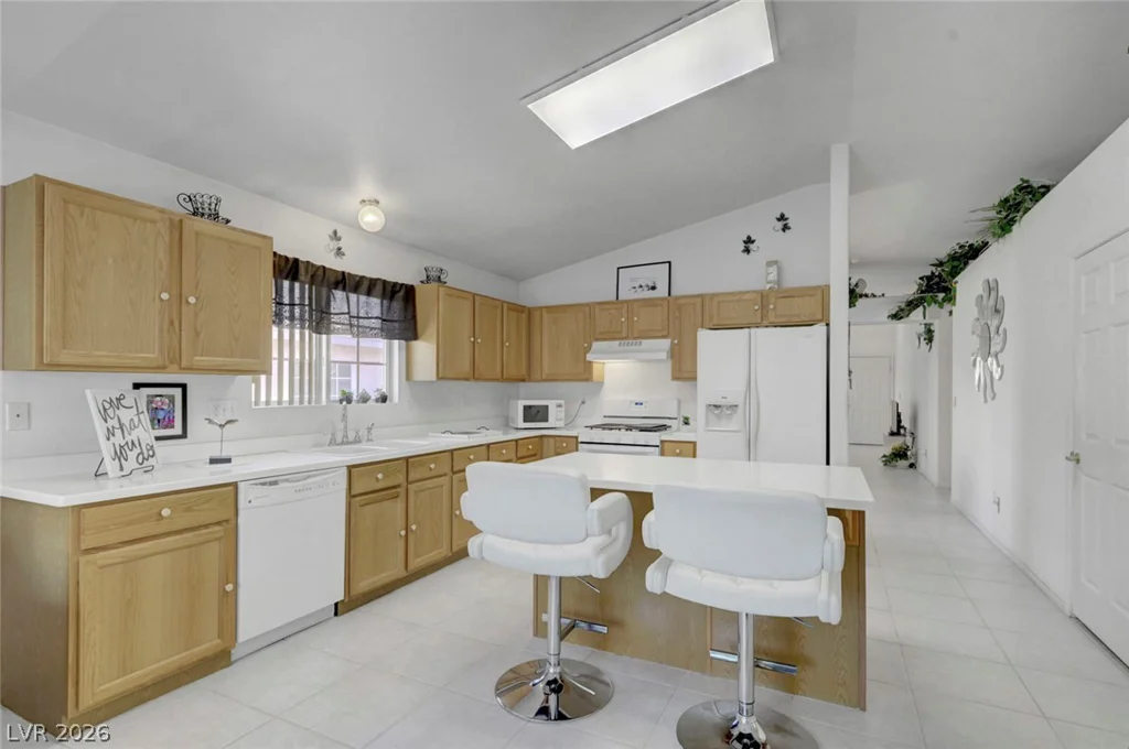 5456 Beach Pine, Las Vegas, NV 89130