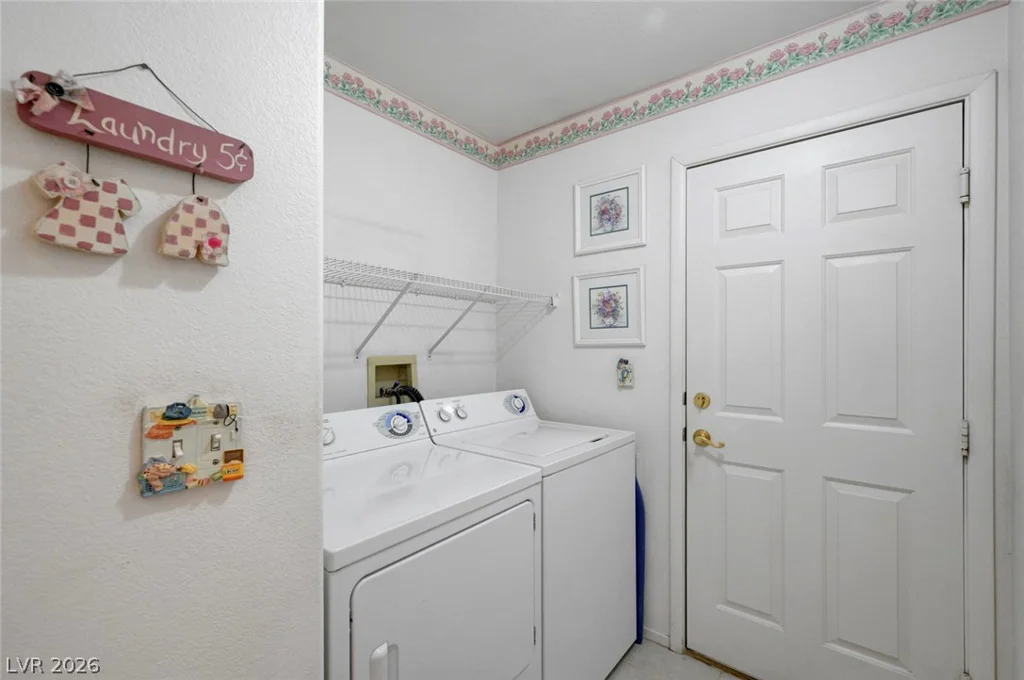 5456 Beach Pine, Las Vegas, NV 89130