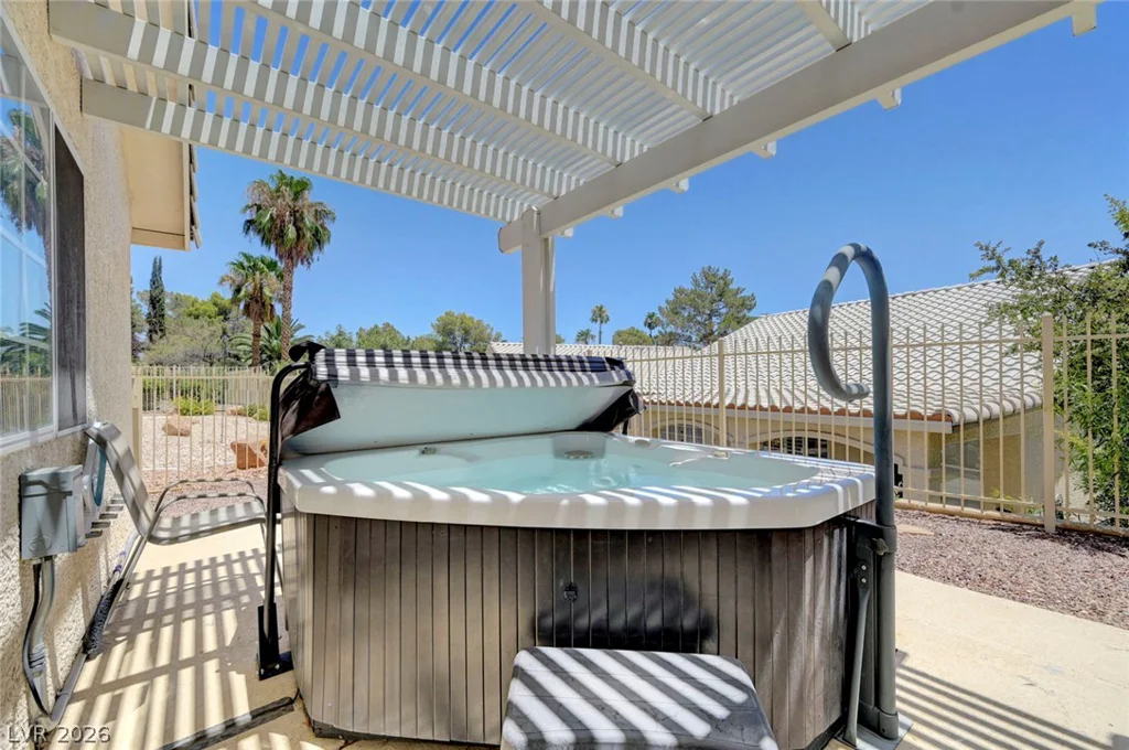 5456 Beach Pine, Las Vegas, NV 89130