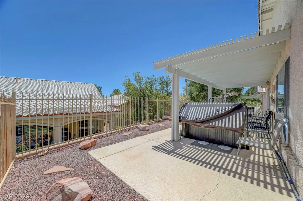 5456 Beach Pine, Las Vegas, NV 89130