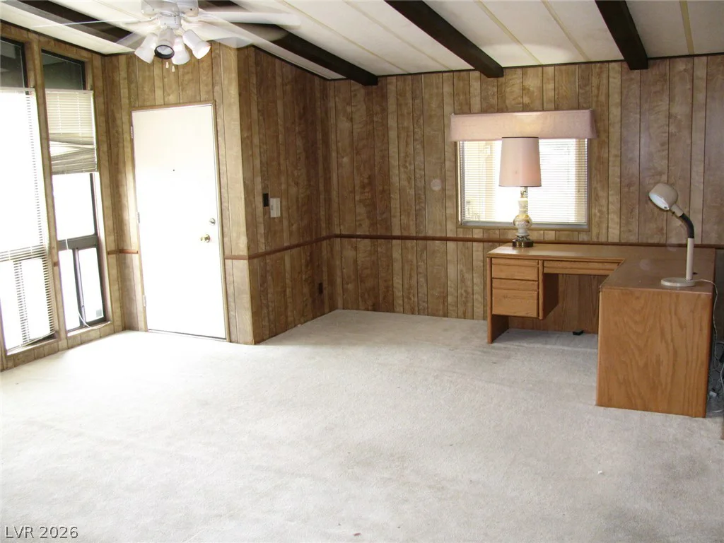 5760 Pahrump Valley, Pahrump, NV 89048