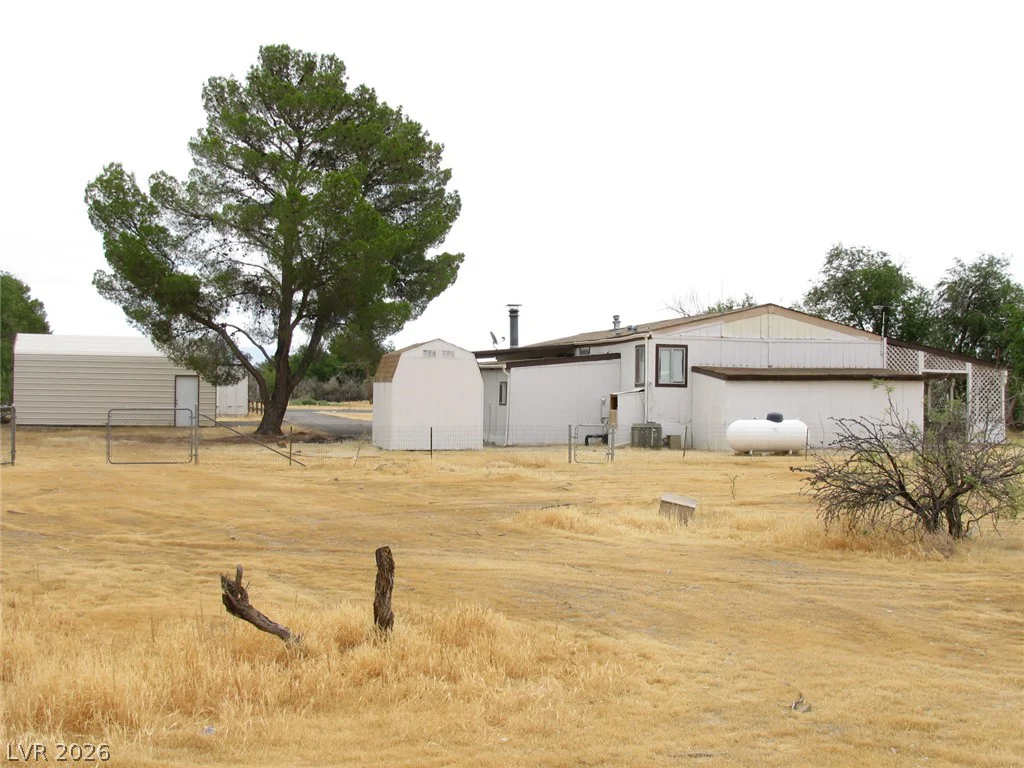 5760 Pahrump Valley, Pahrump, NV 89048