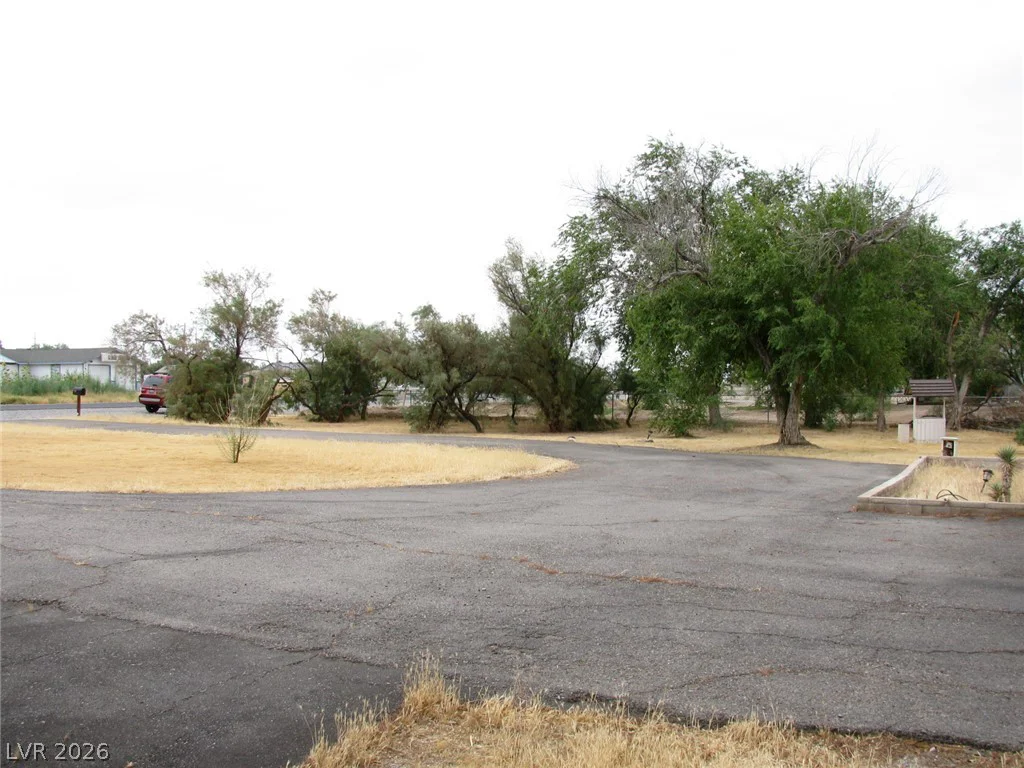 5760 Pahrump Valley, Pahrump, NV 89048