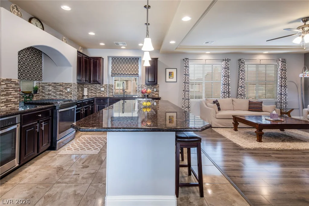 6377 Mount Palomar, Las Vegas, NV 89139