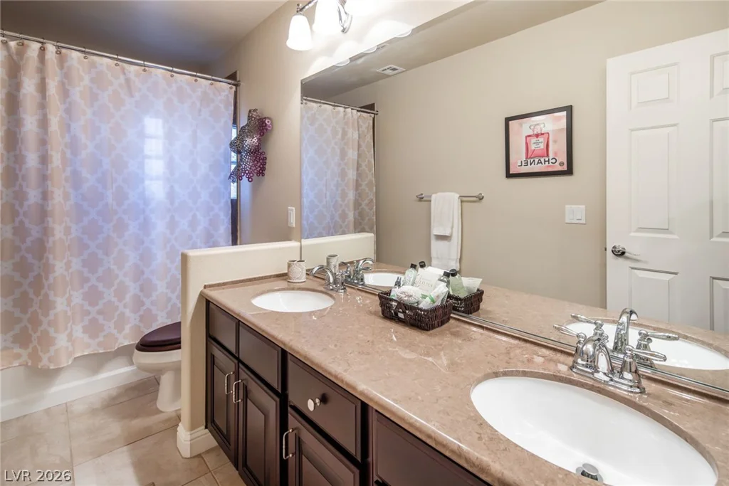 6377 Mount Palomar, Las Vegas, NV 89139