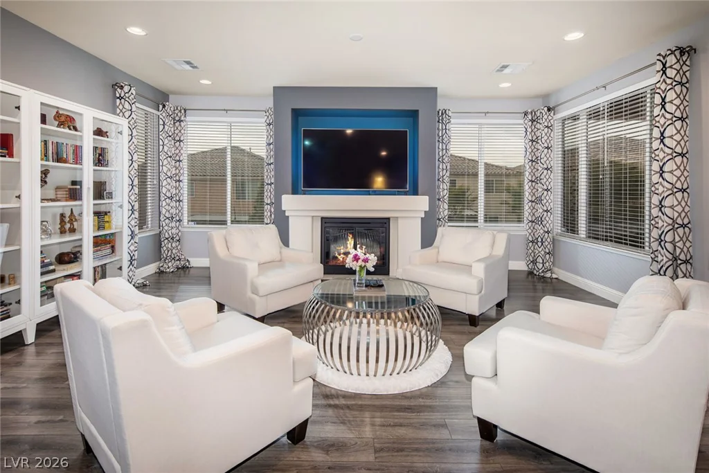 6377 Mount Palomar, Las Vegas, NV 89139