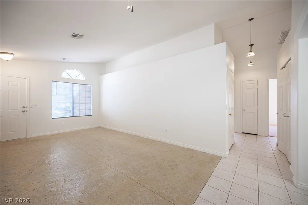 7120 Junction Village, Las Vegas, NV 89129