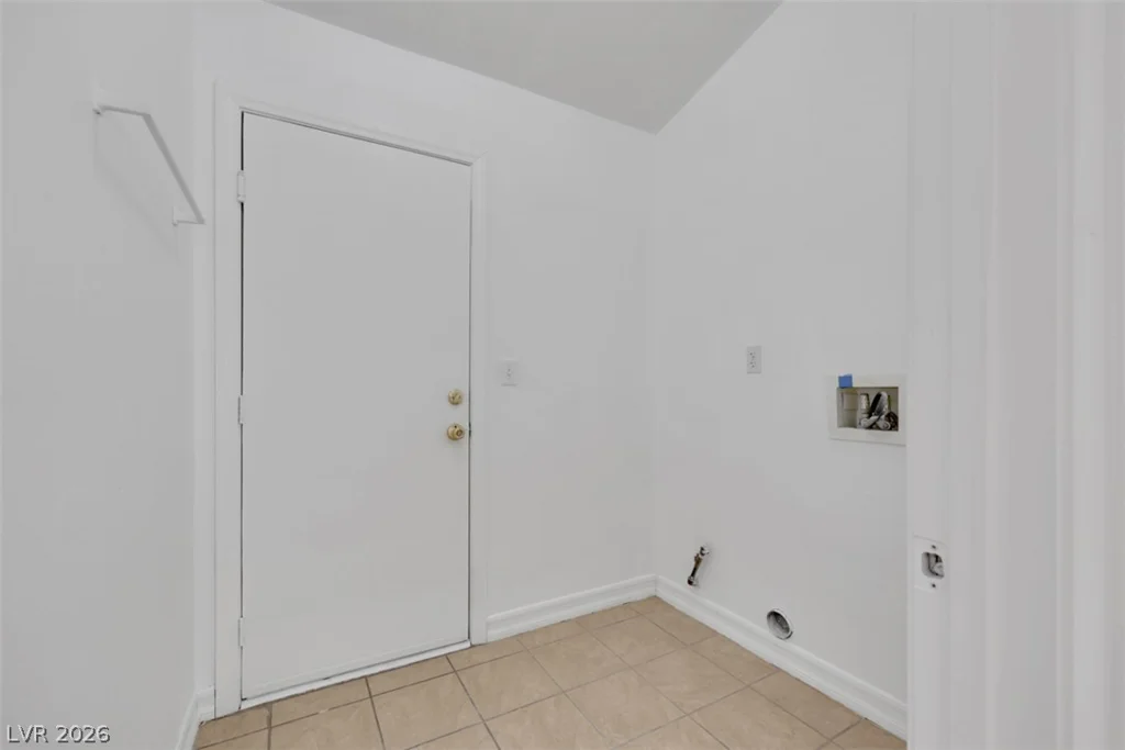 4643 Califa, Las Vegas, NV 89122