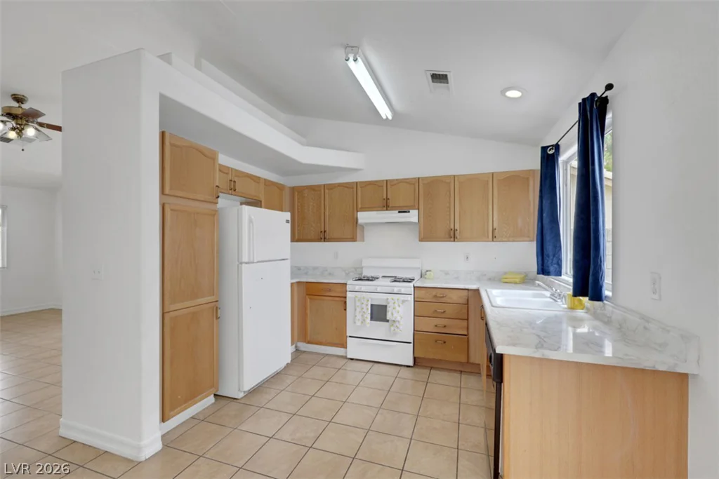 4643 Califa, Las Vegas, NV 89122