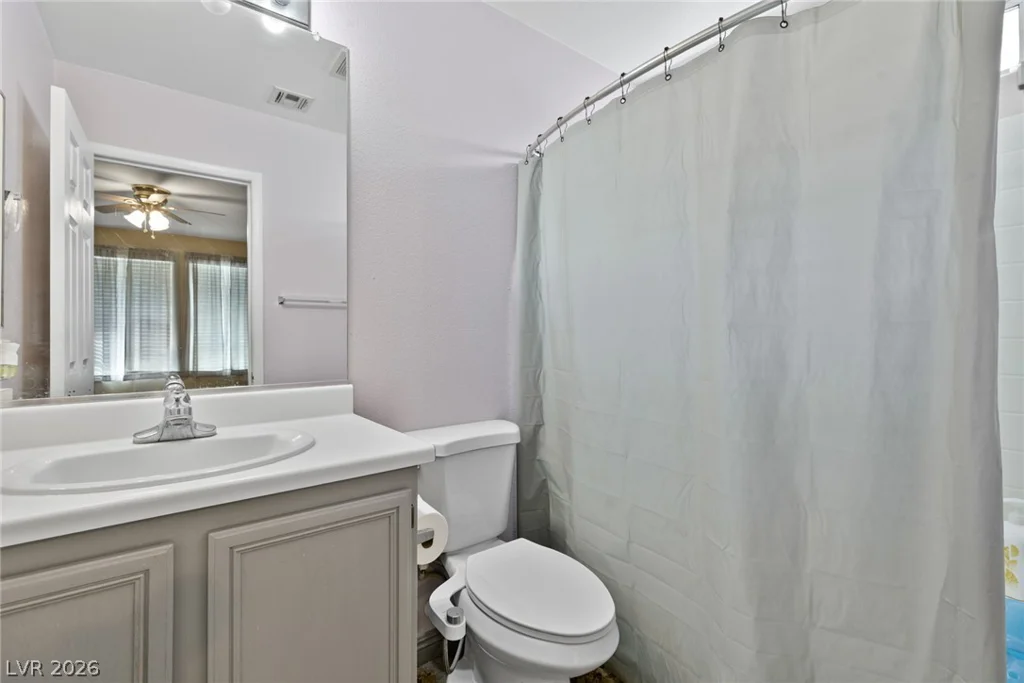 10260 Martinsburg, Las Vegas, NV 89183
