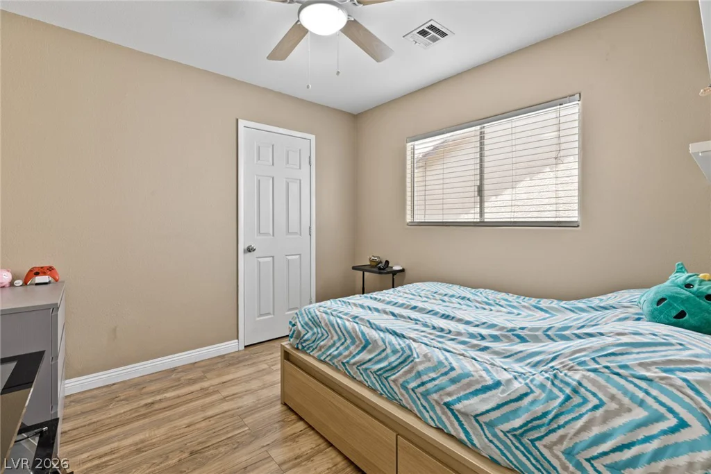 10260 Martinsburg, Las Vegas, NV 89183