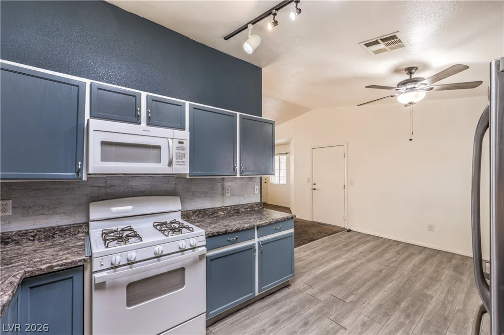 3253 Idaho Springs, North Las Vegas, NV 89032