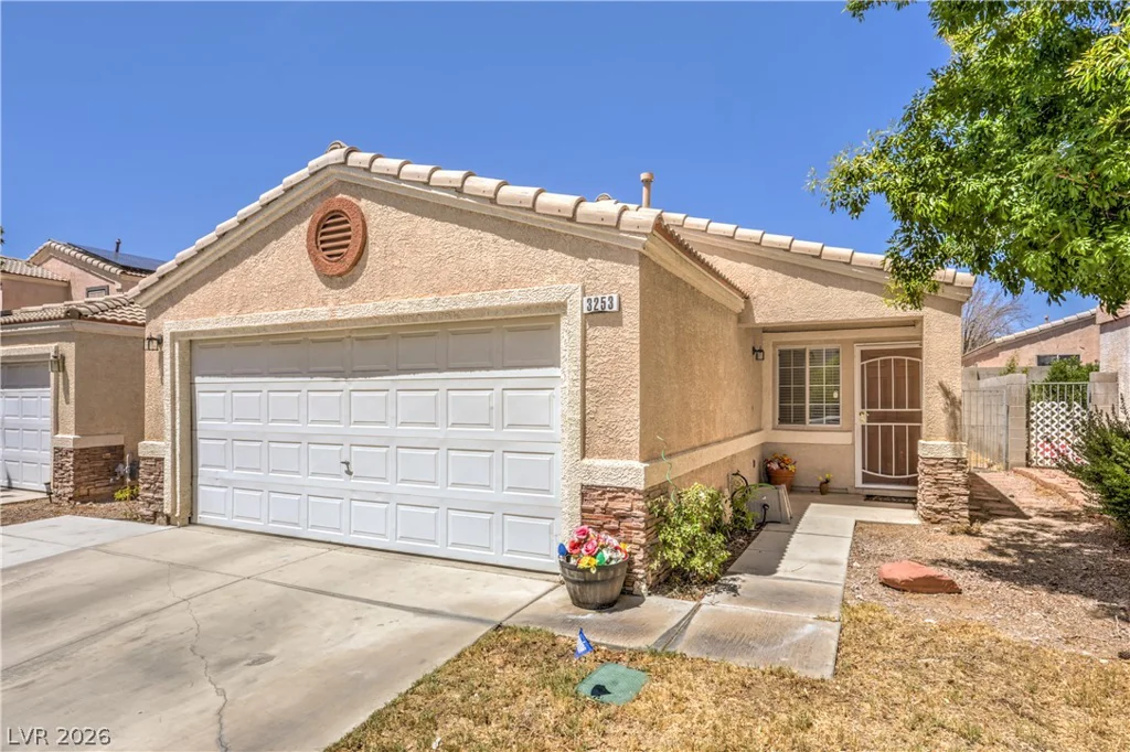 3253 Idaho Springs, North Las Vegas, NV 89032