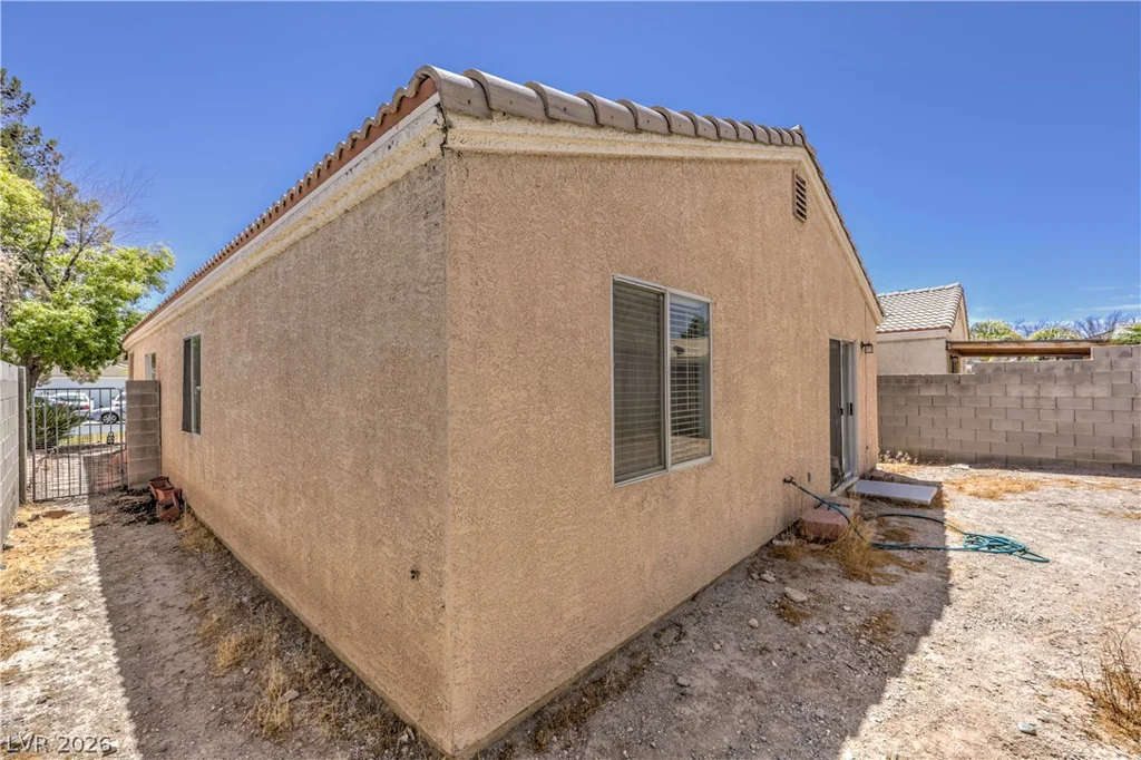 3253 Idaho Springs, North Las Vegas, NV 89032
