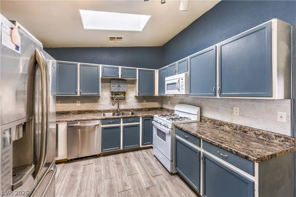 3253 Idaho Springs, North Las Vegas, NV 89032