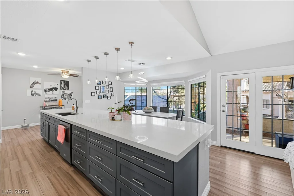 250 Garfield, Henderson, NV 89074