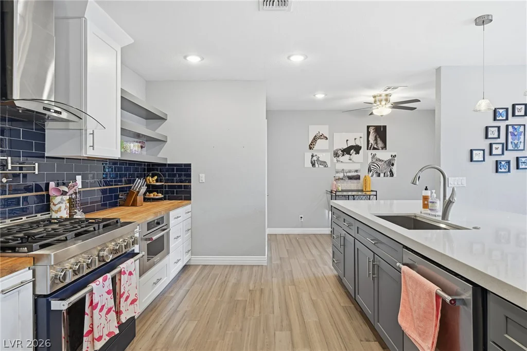 250 Garfield, Henderson, NV 89074