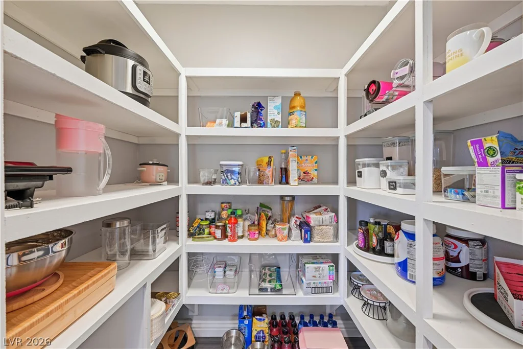 250 Garfield, Henderson, NV 89074