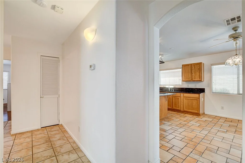 5707 Great Eagle, Las Vegas, NV 89122