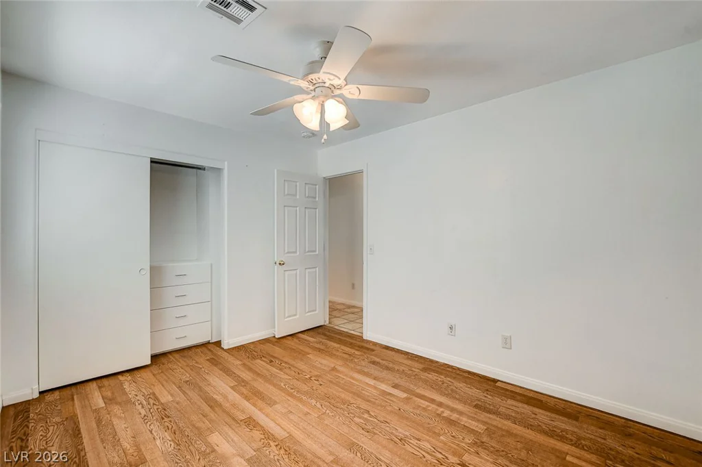5707 Great Eagle, Las Vegas, NV 89122