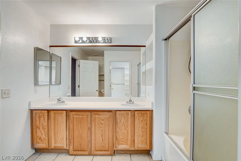5707 Great Eagle, Las Vegas, NV 89122