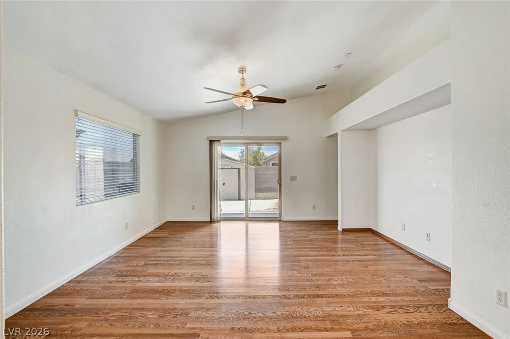 5707 Great Eagle, Las Vegas, NV 89122
