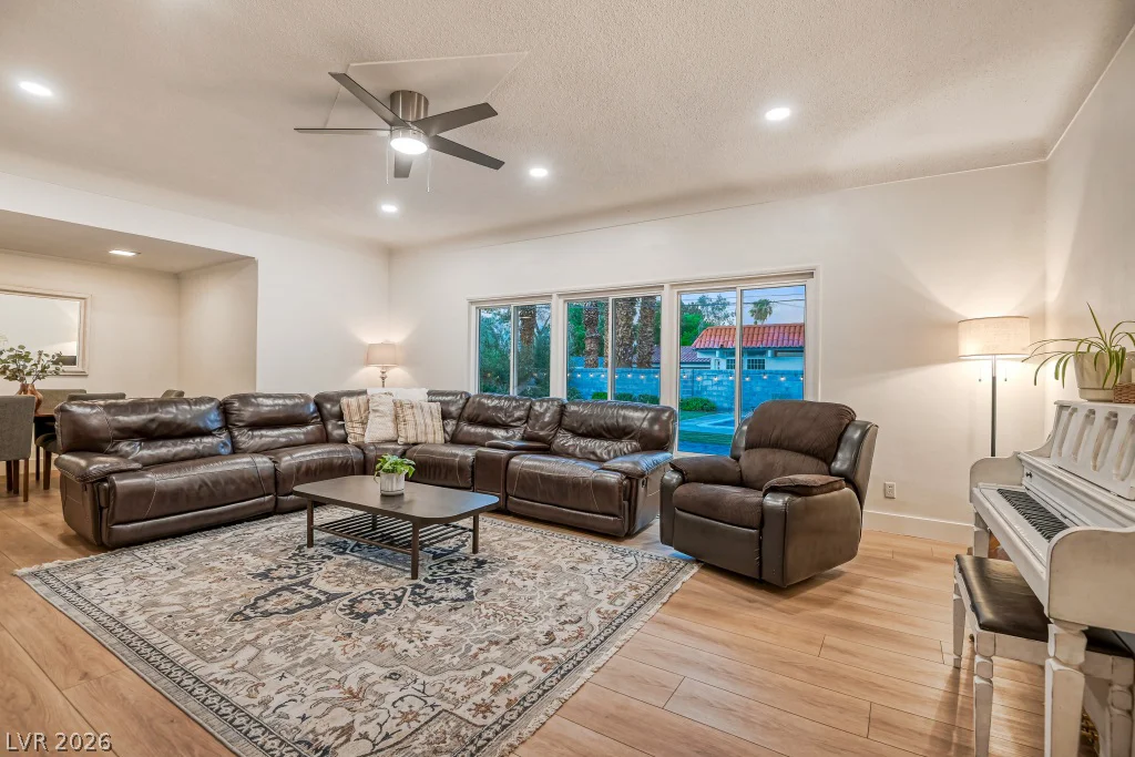 1281 Strong, Las Vegas, NV 89102