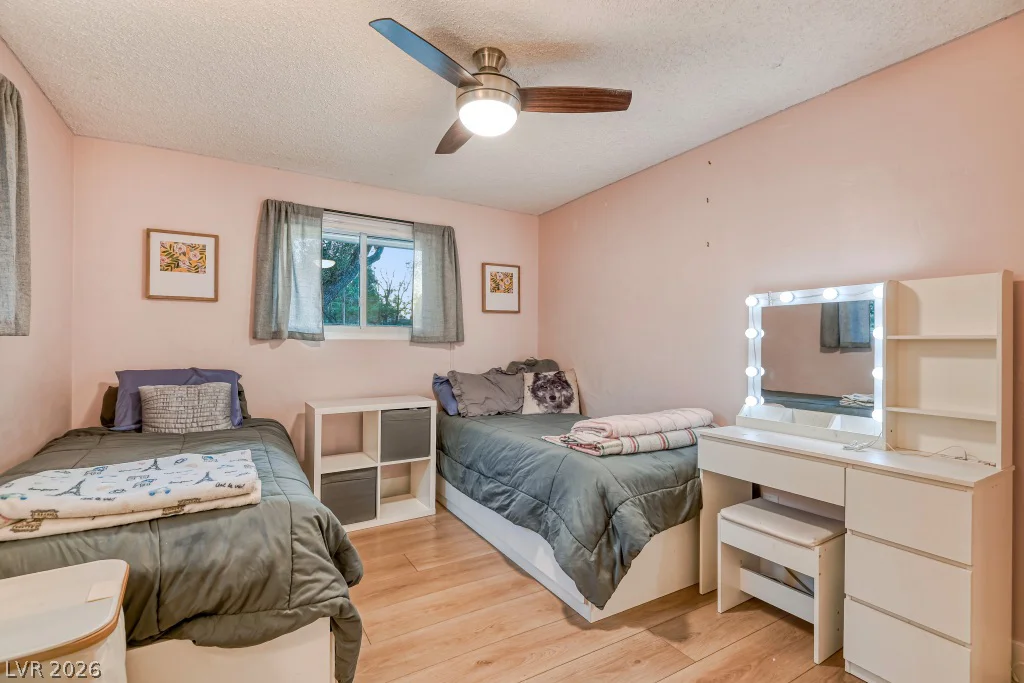 1281 Strong, Las Vegas, NV 89102