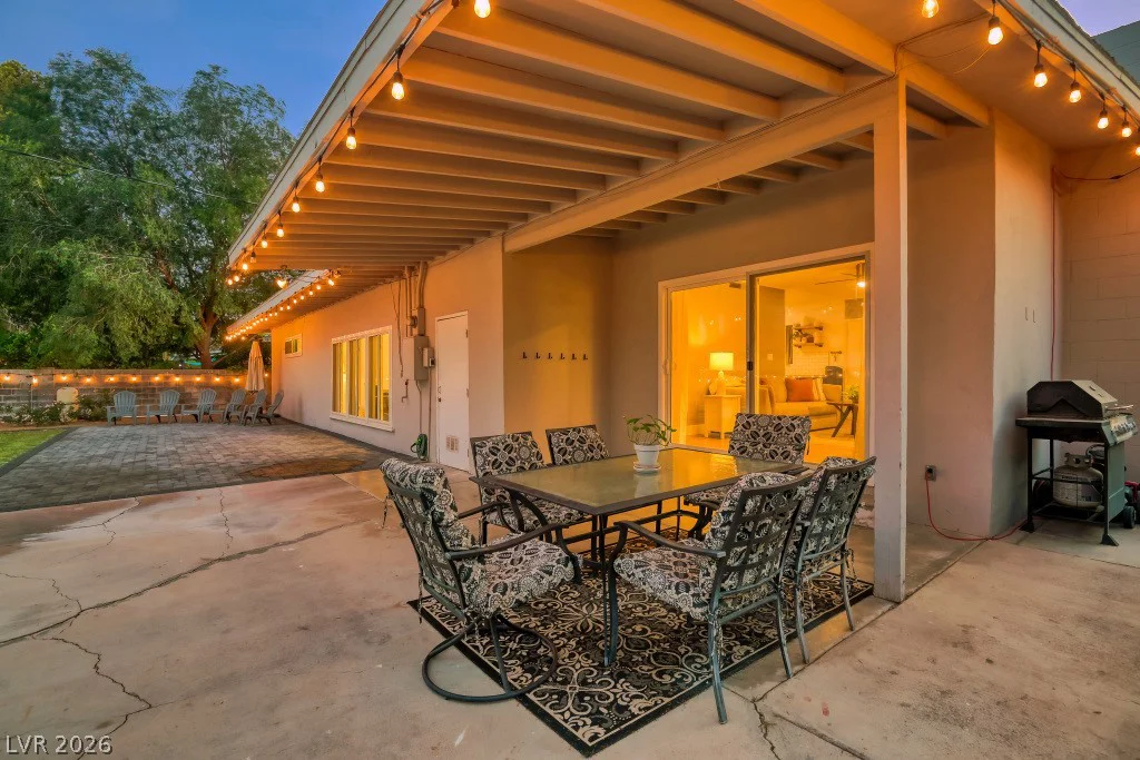 1281 Strong, Las Vegas, NV 89102