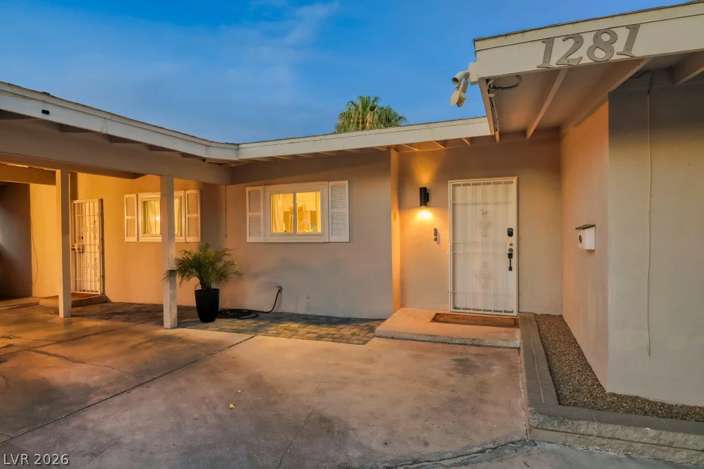 1281 Strong, Las Vegas, NV 89102